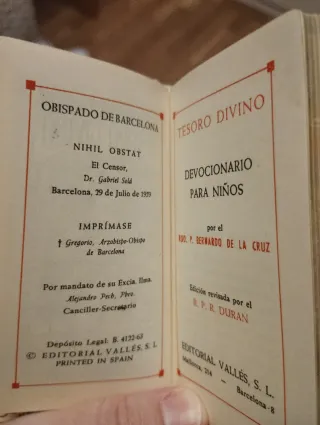 Devocionario antiguo infantil