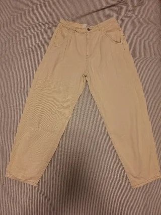Pantalones Stradivarius Beige