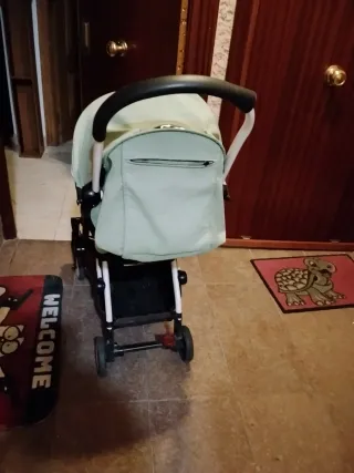 Silla de paseo bebé color verde