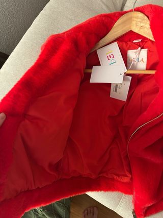 Chaqueta pelo roja
