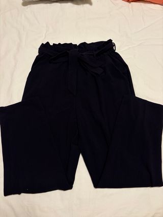Pantalones H&M paper bag