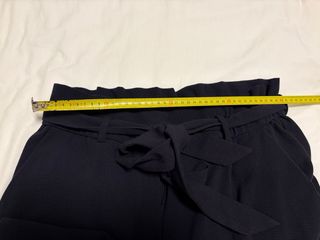 Pantalones H&M paper bag