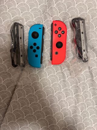 Nintendo Switch OLED Azul y Amarillo
