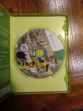 FIFA 17 Xbox 360