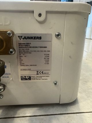 Termo/Calentador Junkers Bosch
