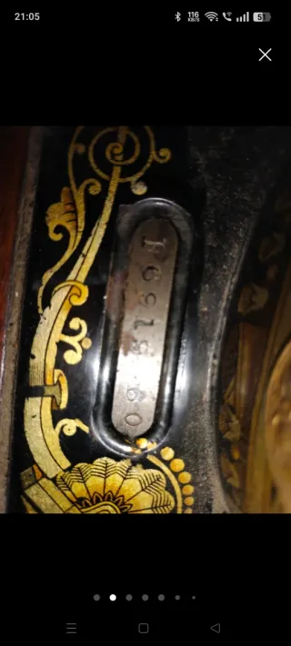 Máquina de coser antigua forja