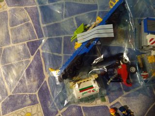 Lego Tren Vagón Grúa y Servicio