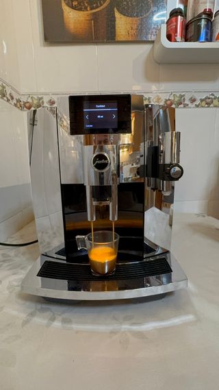 Cafetera JURA E8 (EB) Chrom One Touch