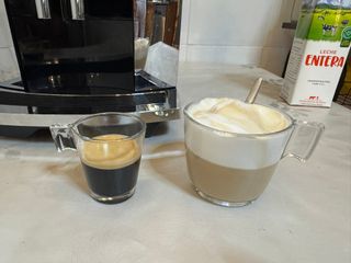 Cafetera JURA E8 (EB) Chrom One Touch