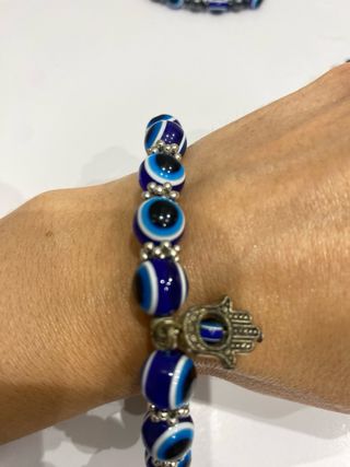 Lote 4 pulseras: 3 con ojo turco