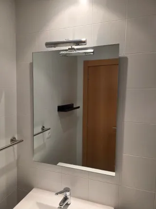 Espejo de baño con luz 80x60cm