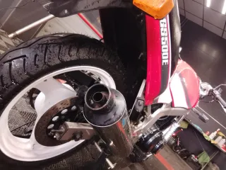 Suzuki GS500E Roja 16.000 km