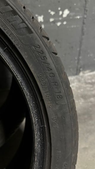 Neumáticos Michelin 225/40 R18