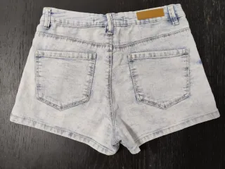 Tejano corto azul claro Talla 36