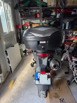 Suzuki V-Strom 650 año 2010