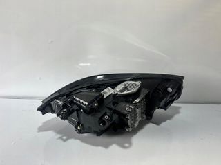 Faros Full LED Adaptive para BMW F40