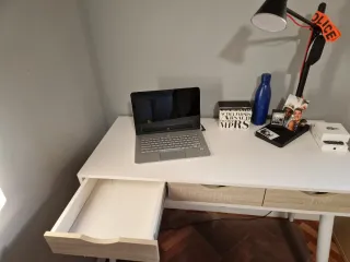 Escritorio moderno. Solo hoy 27