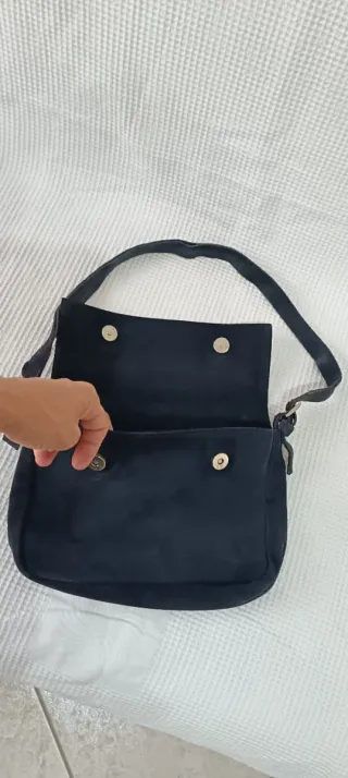 Borsetta by G.Gigli in camoscio blu scuro