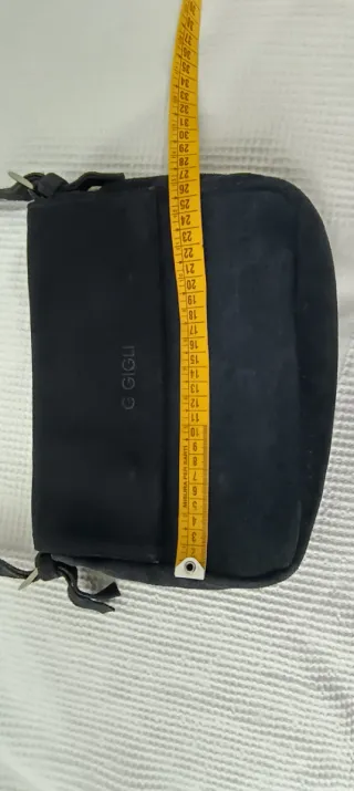 Borsetta by G.Gigli in camoscio blu scuro