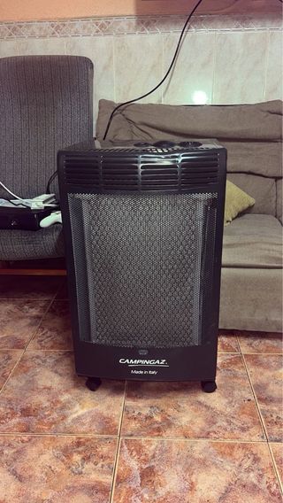 Estufa de gas Campingaz negra