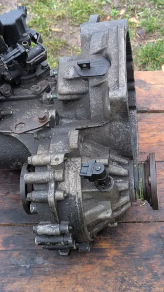 Cambio Manuale completo VW 02J301107C