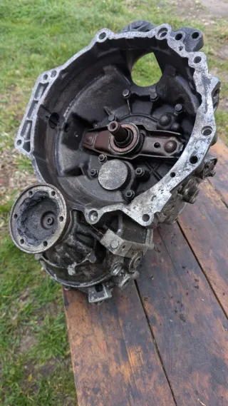 Cambio Manuale completo VW 02J301107C