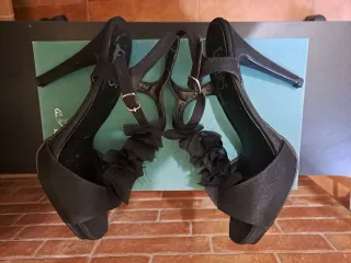 Sandalias de fiesta negras con plataforma