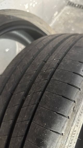 Neumáticos 225/40 R18 GOODYEAR