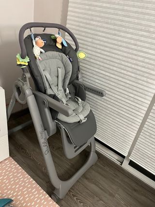 NUEVA Trona Chicco Polly Magic Relax Gris
