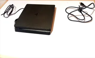 PS4 (PlayStation 4) Negra