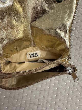 Bolso de dorado de fiesta - Zara