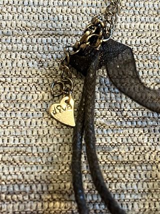 Colar com Cristais Pretos