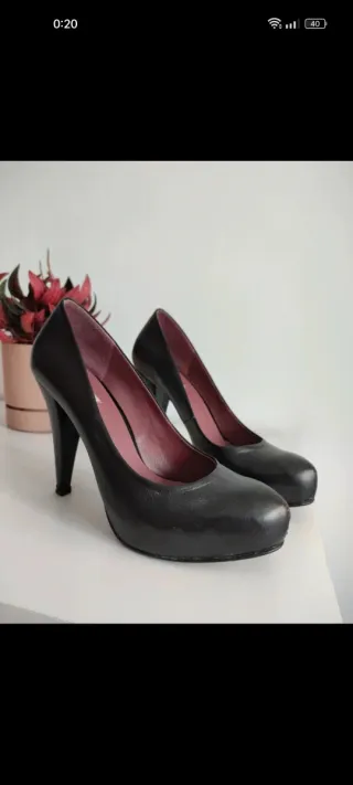 Zapatos de salón Roberto Botella negros