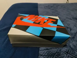 Nike Attack blancas 44'5.