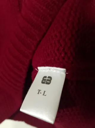 Jersey rojo de punto trenzado talla L