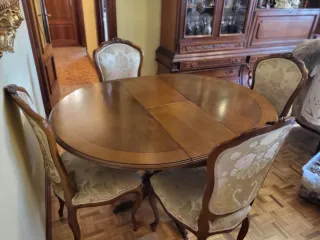 Mesa redonda extensible de madera