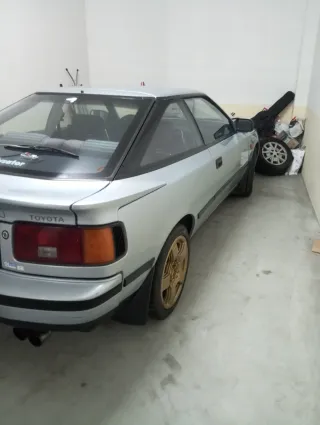 Toyota Celica Se escuchan ofertas y cambios
