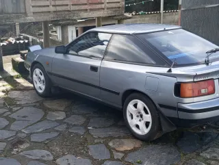 Toyota Celica Se escuchan ofertas y cambios