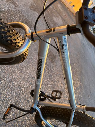 Bicicleta Mongoose Fat Bike Rígida