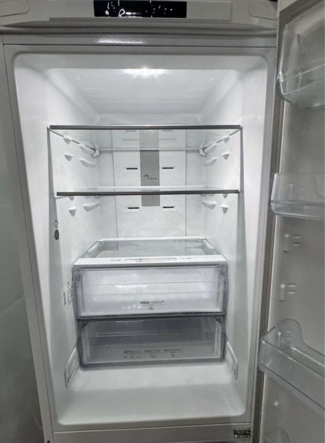 FRIGORÍFICO HOTPOINT ARISTON COMBI NO FROST BLANCO