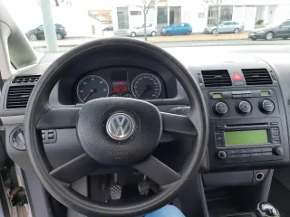 Volkswagen Touran 2004