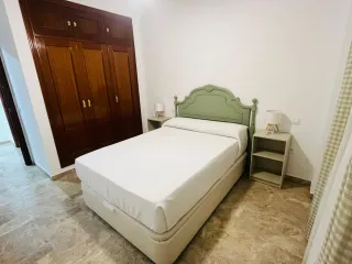 SE ALQUILA PISO EN JARDINES DEL GUADIANA