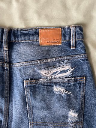 Jeans corti uomo Pull&Bear strappati taglia 42