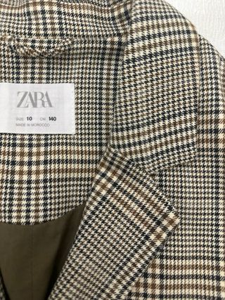 Conjunto Chaqueta y Falda Cuadros Niña