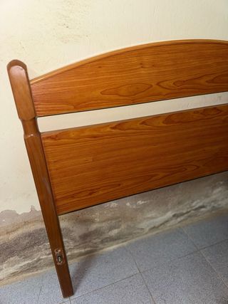 Cabecero y piecero de madera