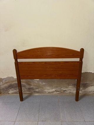 Cabecero y piecero de madera