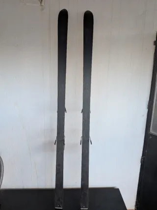 HEAD RE 880 Alpine Skis 180 cm with Salomon Bindin