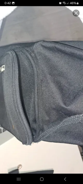 Mochila negra multiusos