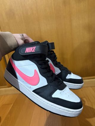 Tenis Nike 6.5Y Negro