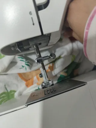 Máquina de coser Singer M1505